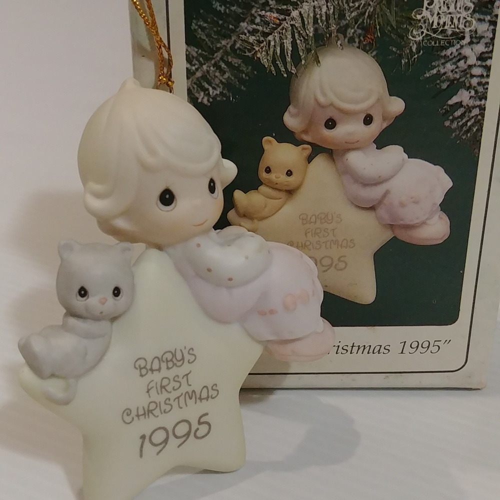 Precious Moments "Babies First Christmas 1995"
